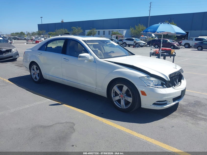 2010 Mercedes-benz S-klasse VIN WDDNG7BB6AA342126 IAAI salvage auction — FRONT END, Salvage (California), sold $725 on 2026-08-03 (photo 1)