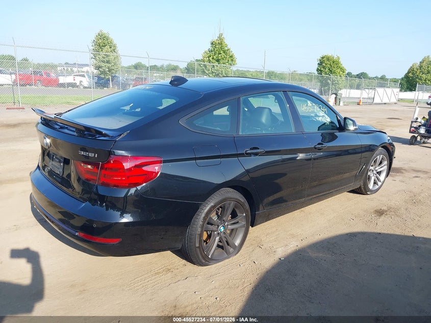 2014 BMW 3 series VIN WBA3X5C57ED556428 IAAI salvage auction — FRONT END, Clear (Virginia), sold $975 on 2026-08-05 (photo 4)