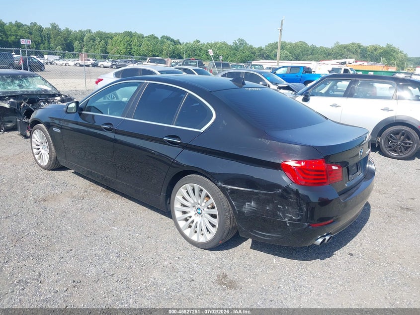 2014 BMW 5er VIN WBA5A5C59ED020820 IAAI salvage auction — FRONT END, Wait Title, sold $800 on 2026-08-17 (photo 3)