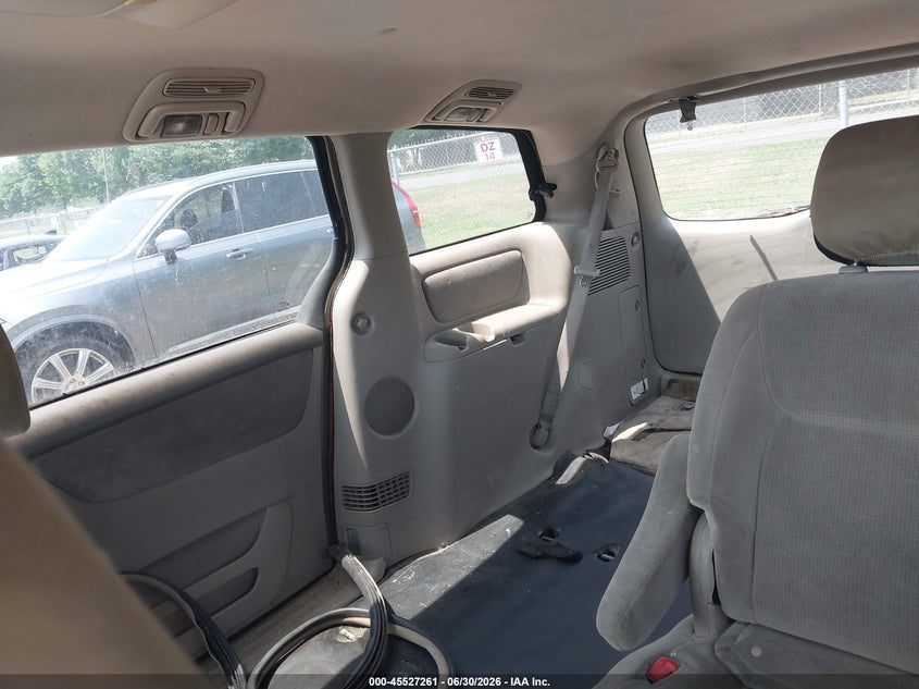 2005 Toyota Sienna VIN 5TDZA23C55S263921 IAAI salvage auction — FRONT END, Clear (New Jersey), sold $125 on 2026-07-06 (photo 8)