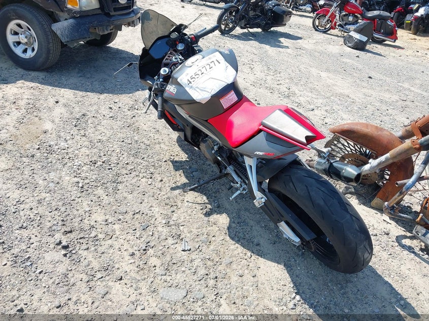 2021 Aprilia Rs VIN ZD4KSUA06MS000768 IAAI salvage auction — RIGHT FRONT, Salvage Title, sold $2,650 on 2026-07-28 (photo 3)