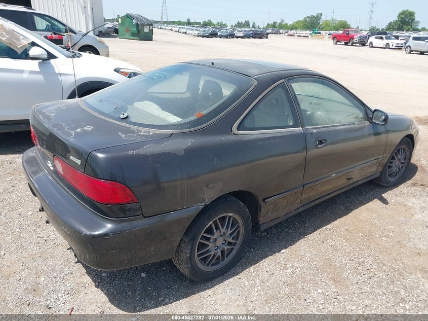 2000 Acura Integra VIN JH4DC4451YS003977 IAAI salvage auction — LEFT REAR, Clear (Illinois), sold $425 on 2026-07-29 (photo 4)