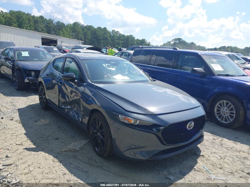 2026 Mazda 3 VIN JM1BPBLL9T1852786 IAAI salvage auction — RIGHT SIDE, Salvage Title, sold $11,000 on 2026-07-21 (photo 1)