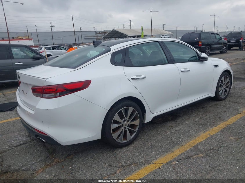 2018 Kia Optima VIN 5XXGT4L35JG252622 IAAI salvage auction — NORMAL WEAR, Clear - Dealer Only (California), sold $3,100 on 2026-07-07 (photo 4)