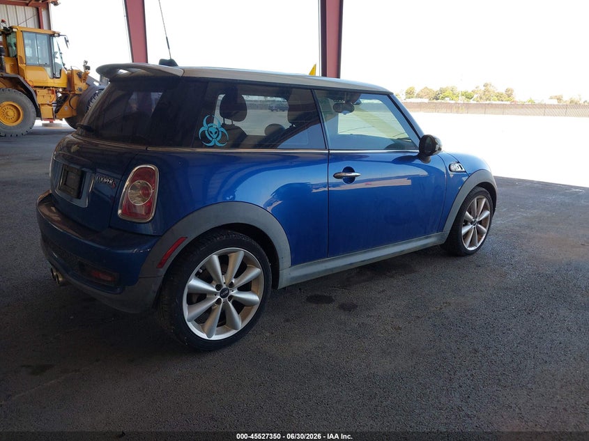 2013 Mini Hardtop VIN WMWSV3C56DT396942 IAAI salvage auction — NORMAL WEAR, Clear - Dealer Only (California), sold $375 on 2026-07-14 (photo 4)