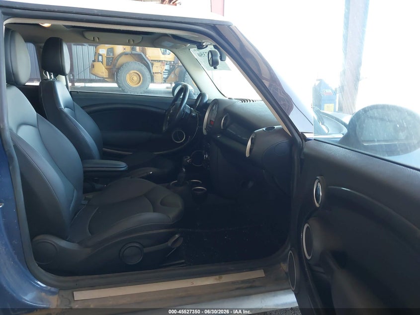 2013 Mini Hardtop VIN WMWSV3C56DT396942 IAAI salvage auction — NORMAL WEAR, Clear - Dealer Only (California), sold $375 on 2026-07-14 (photo 5)