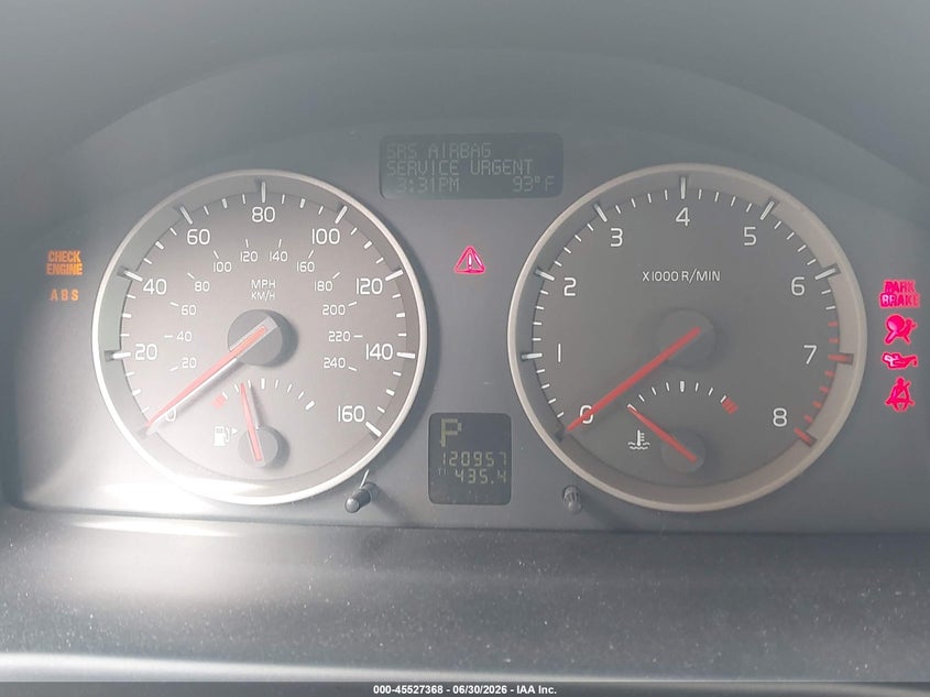 2005 Volvo S40 VIN YV1MS390452115643 IAAI salvage auction — REAR END, Salvage (Rhode Island), sold $375 on 2026-08-04 (photo 7)