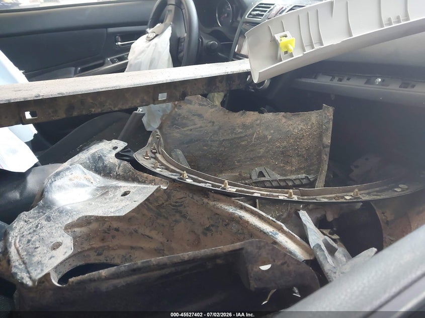 2015 Subaru Xv VIN JF2GPADC9F8247050 IAAI salvage auction — ROLLOVER, Non-Repairable (Virginia), sold $200 on 2026-07-31 (photo 5)