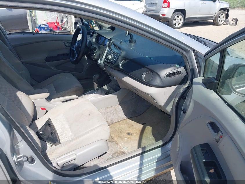 2011 Honda Insight VIN JHMZE2H74BS005875 IAAI salvage auction — LEFT SIDE, Mv-907A (New York), sold $375 on 2026-07-16 (photo 5)