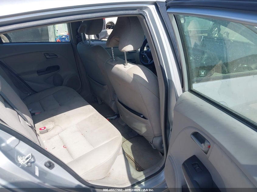 2011 Honda Insight VIN JHMZE2H74BS005875 IAAI salvage auction — LEFT SIDE, Mv-907A (New York), sold $375 on 2026-07-16 (photo 8)