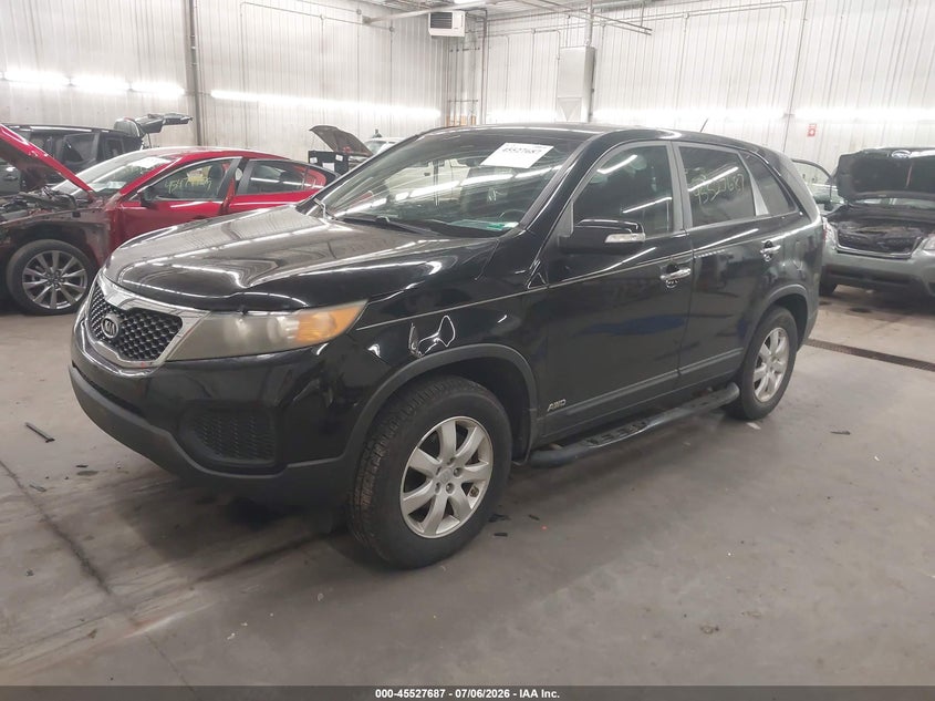 2011 Kia Sorento VIN 5XYKTCA15BG180775 IAAI salvage auction — RIGHT SIDE, Parts Only Bos (Minnesota), sold $450 on 2026-07-14 (photo 2)