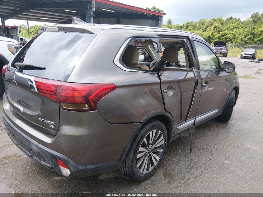 2019 Mitsubishi Outlander VIN JA4AD3A30KZ005839 IAAI salvage auction — WATER/FLOOD, Wait Title, sold $1,050 on 2026-09-16 (photo 4)