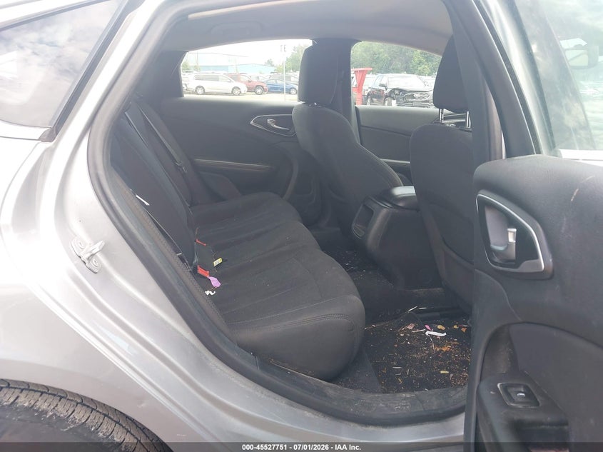 2015 Chrysler 200 VIN 1C3CCCAB9FN534572 IAAI salvage auction — FRONT END, Salvage Title, sold $375 on 2026-07-24 (photo 8)