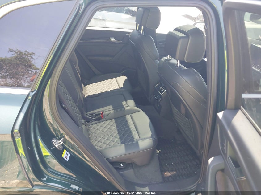 2018 Audi Sq5 VIN WA1C4AFY1J2058865 IAAI salvage auction — SIDE, Salvage Title, sold $9,100 on 2026-07-23 (photo 8)