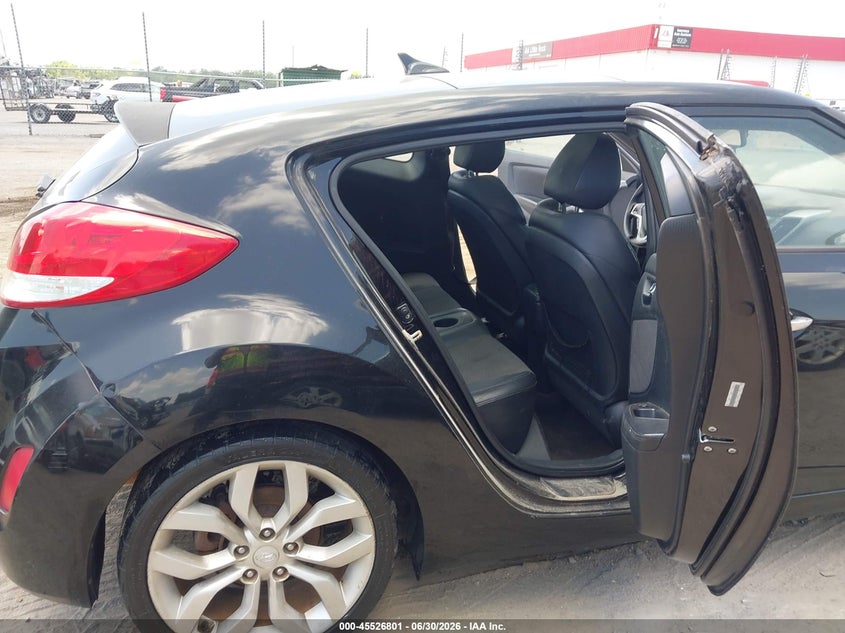 2013 Hyundai Veloster VIN KMHTC6AD6DU153033 IAAI salvage auction — RIGHT SIDE, Original (Texas), sold $500 on 2026-07-08 (photo 8)