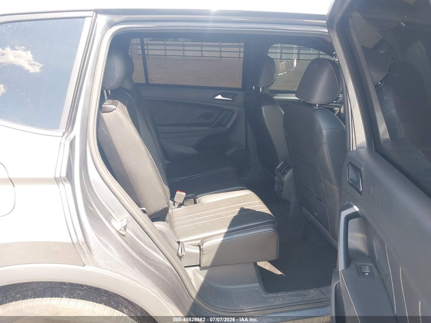 2024 Volkswagen Tiguan VIN 3VVCB7AX3RM206033 IAAI salvage auction — FRONT END, Salvage Title, sold $10,100 on 2026-08-26 (photo 8)