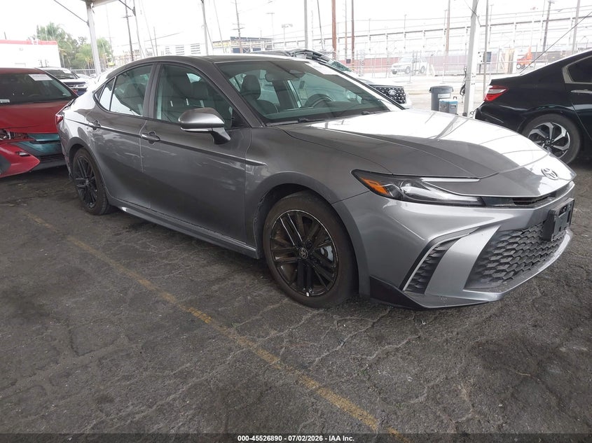 2025 Toyota Camry VIN 4T1DAACK1SU635009 IAAI salvage auction — REAR END, Salvage Title, sold $12,100 on 2026-07-31 (photo 1)