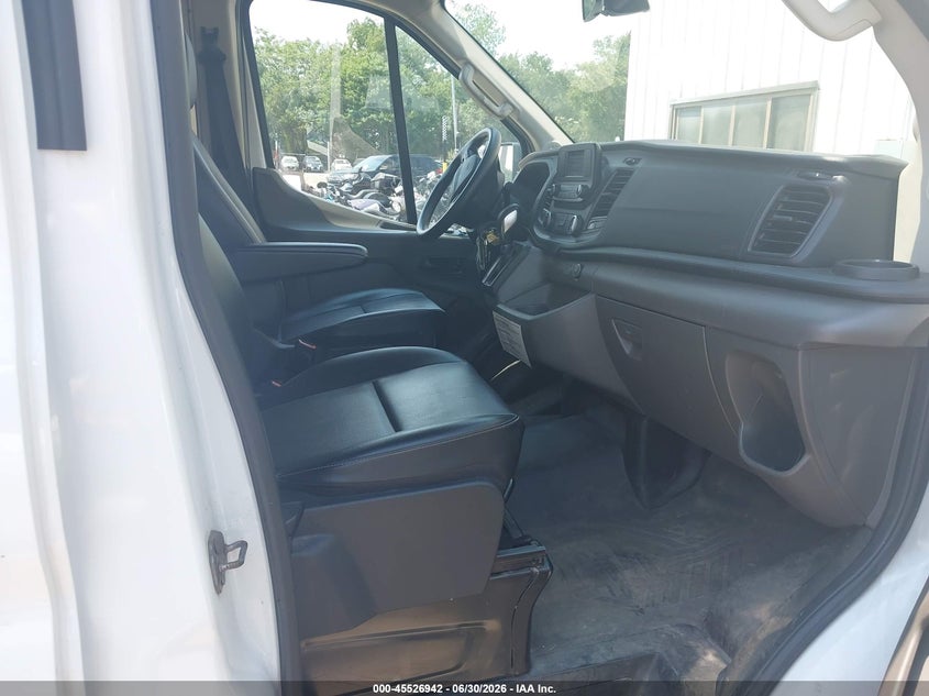 2021 Ford Transit-350 VIN 1FTBW9CG2MKA81114 IAAI salvage auction — NORMAL WEAR, SF97 (Rhode Island), sold $17,450 on 2026-07-23 (photo 5)