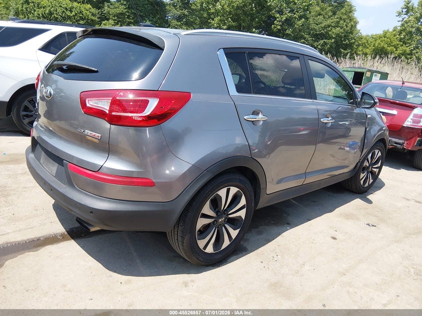 2013 Kia Sportage VIN KNDPCCA66D7470346 IAAI salvage auction — SIDE, Salvage - Greater Than 75% (Maryland), sold $1,150 on 2026-07-30 (photo 4)