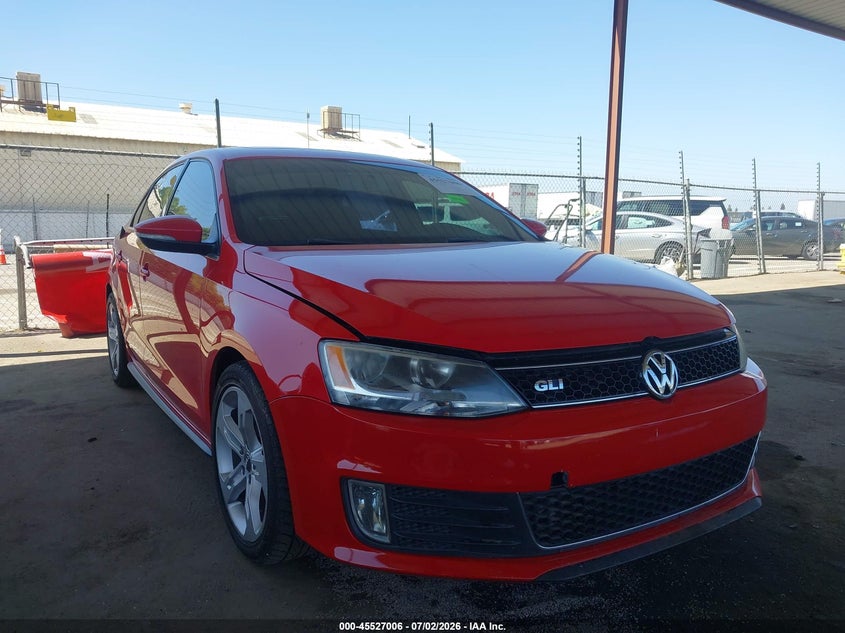 2013 Volkswagen Jetta VIN 3VW4T7AJXDM286643 IAAI salvage auction — THEFT, Salvage (California), sold $2,100 on 2026-08-01 (photo 1)