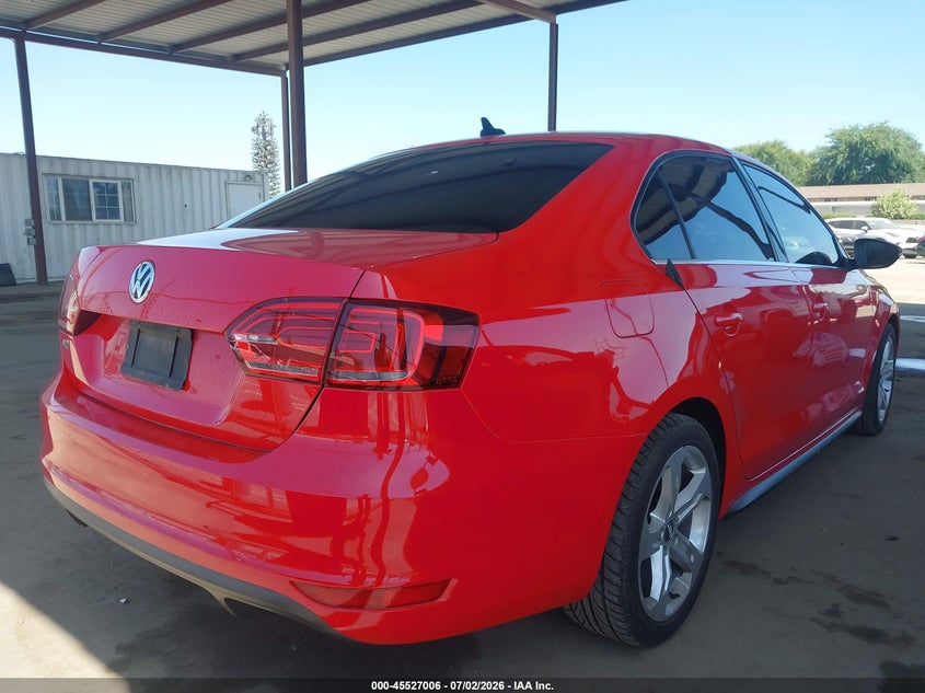 2013 Volkswagen Jetta VIN 3VW4T7AJXDM286643 IAAI salvage auction — THEFT, Salvage (California), sold $2,100 on 2026-08-01 (photo 4)