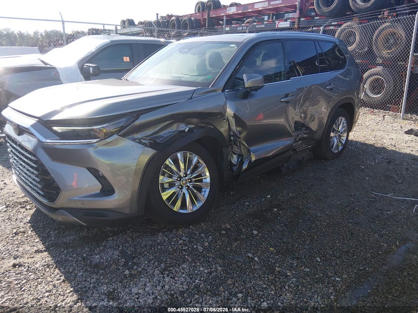 2025 Toyota Highlander VIN 5TDAAAB55SS095428 IAAI salvage auction — LEFT SIDE, Rebuildable (Florida), sold $22,100 on 2026-07-30 (photo 2)