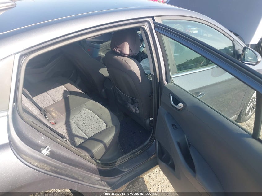 2017 Hyundai Ioniq VIN KMHC75LC1HU047999 IAAI salvage auction — FRONT END, Salvage Title, sold $250 on 2026-07-30 (photo 8)