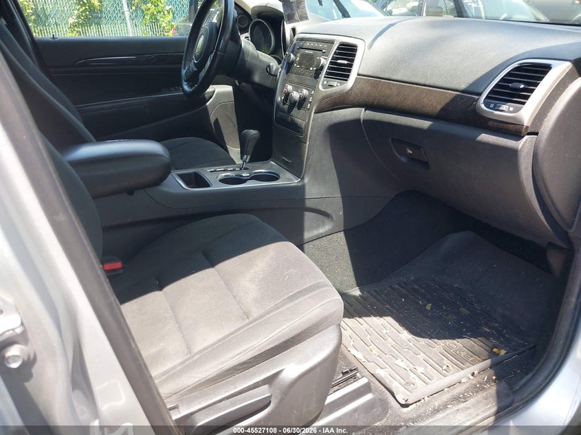2013 Jeep Grand cherokee VIN 1C4RJFAG5DC648361 IAAI salvage auction — RIGHT FRONT, Clear (Delaware), sold $1,500 on 2026-08-09 (photo 5)