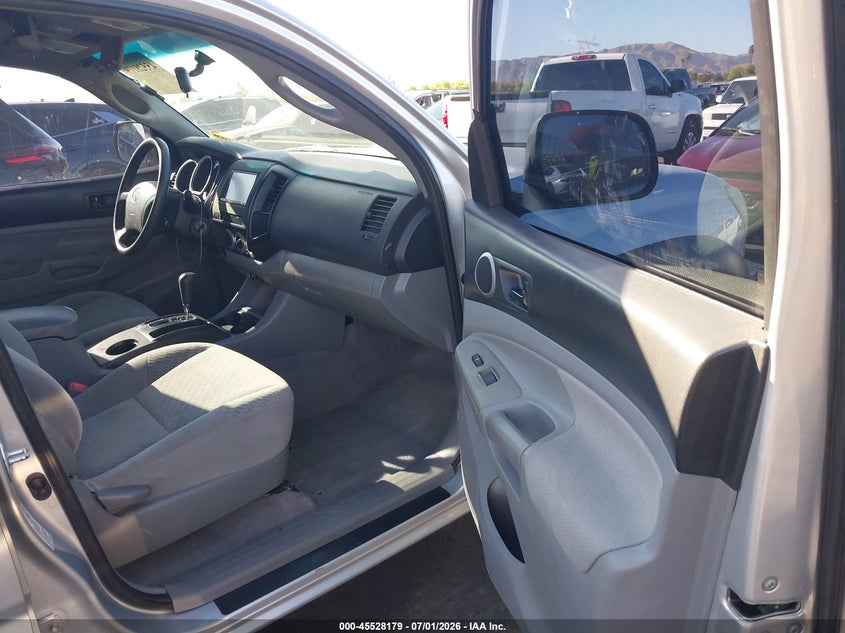 2011 Toyota Tacoma VIN 5TFJX4CN2BX005712 IAAI salvage auction — SIDE, Salvage (Arizona), sold $4,150 on 2026-07-28 (photo 5)