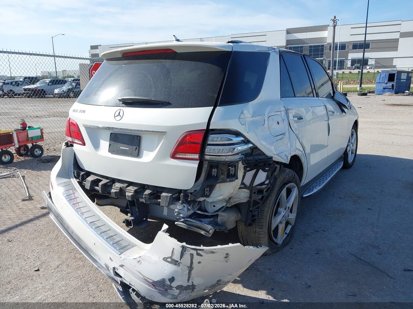2017 Mercedes-benz Gle VIN 4JGDA5JBXHA851736 IAAI salvage auction — ROLLOVER, Wait Title, sold $3,500 on 2026-08-27 (photo 4)