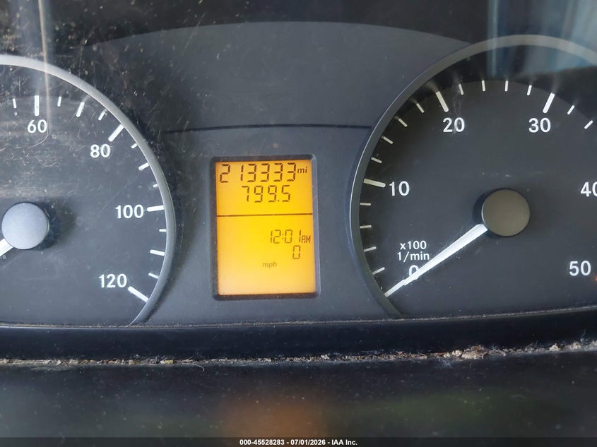 2013 Mercedes-benz Sprinter VIN WD3PF3CC4D5739430 IAAI salvage auction — NORMAL WEAR, Clear (Illinois), sold $2,075 on 2026-07-15 (photo 5)