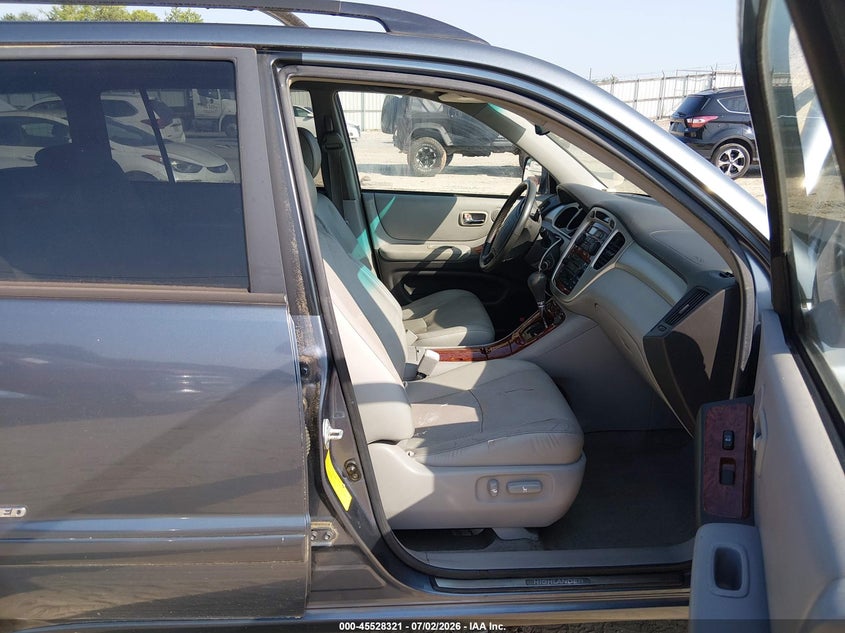 2007 Toyota Highlander hybrid VIN JTEEW21A170049950 IAAI salvage auction — NORMAL WEAR, Clear (Georgia), sold $975 on 2026-07-09 (photo 5)