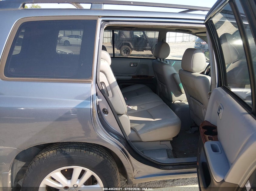2007 Toyota Highlander hybrid VIN JTEEW21A170049950 IAAI salvage auction — NORMAL WEAR, Clear (Georgia), sold $975 on 2026-07-09 (photo 8)