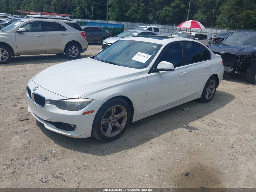 2012 BMW 3er VIN WBA3A5C55CF349099 IAAI salvage auction — RIGHT SIDE, Salvage (Georgia), sold $575 on 2026-08-13 (photo 2)