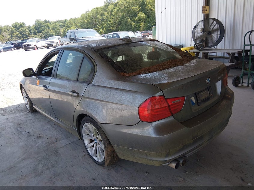 2011 BMW 3 series VIN WBAPK5G55BNN30829 IAAI salvage auction — NORMAL WEAR, Clear (Georgia), sold $350 on 2026-07-29 (photo 3)