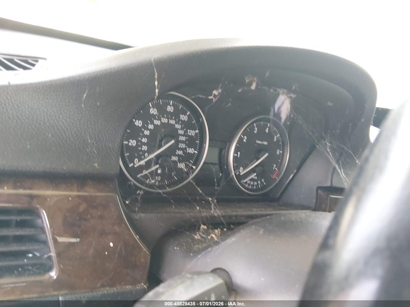 2011 BMW 3 series VIN WBAPK5G55BNN30829 IAAI salvage auction — NORMAL WEAR, Clear (Georgia), sold $350 on 2026-07-29 (photo 7)