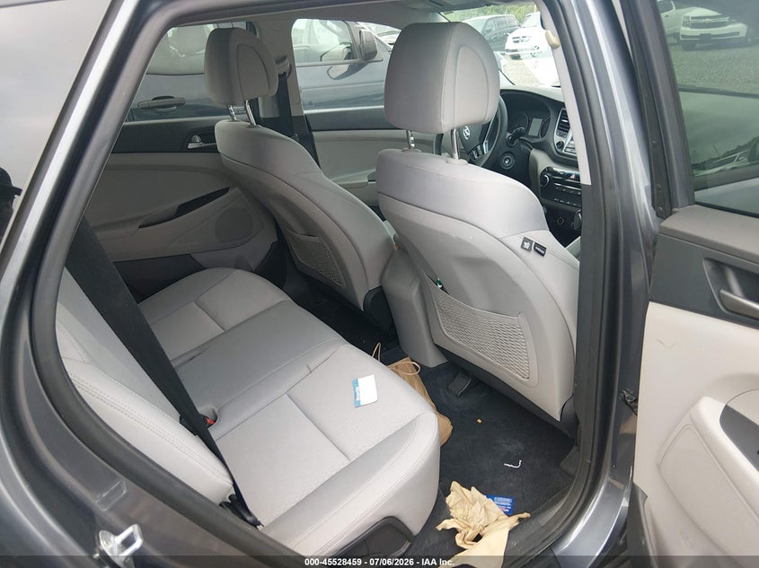 2018 Hyundai Tucson VIN KM8J2CA49JU656690 IAAI salvage auction — NORMAL WEAR, SF97 (Maryland), sold $25 on 2026-07-21 (photo 8)