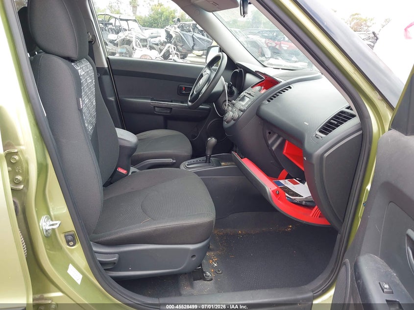2010 Kia Soul VIN KNDJT2A21A7087231 IAAI salvage auction — NORMAL WEAR, Clear - Dealer Only (California), sold $500 on 2026-07-09 (photo 5)