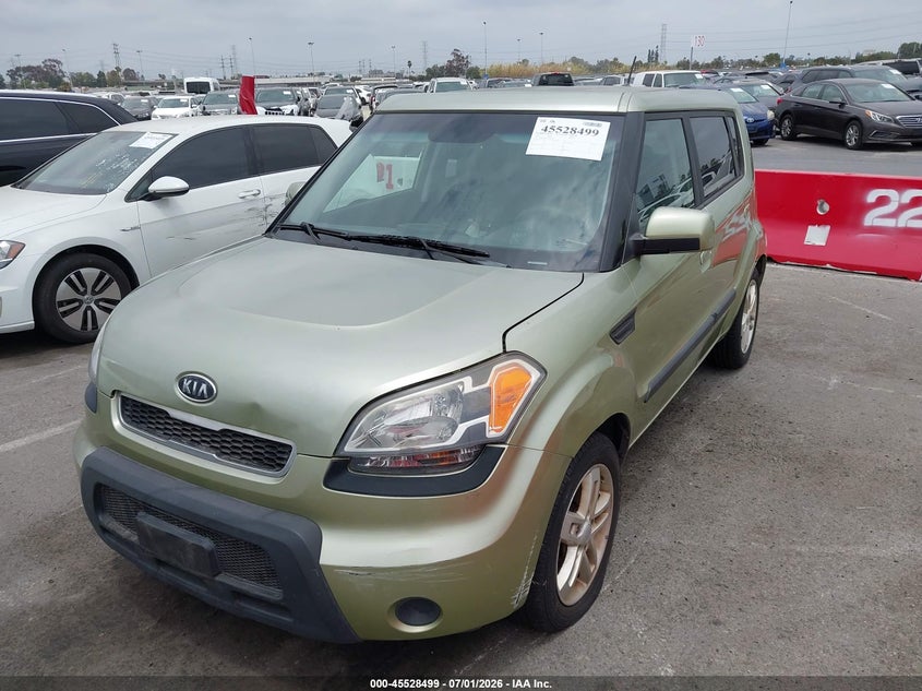 2010 Kia Soul VIN KNDJT2A21A7087231 IAAI salvage auction — NORMAL WEAR, Clear - Dealer Only (California), sold $500 on 2026-07-09 (photo 6)