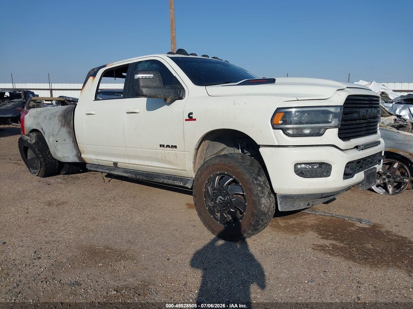 2024 Ram 3500 VIN 3C63RRMLXRG273815 — IAAI salvage auction photo
