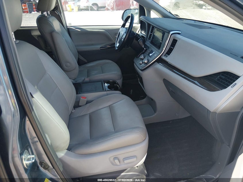 2015 Toyota Sienna VIN 5TDYK3DC2FS649825 IAAI salvage auction — LEFT SIDE, Salvage (Virginia), sold $3,450 on 2026-07-28 (photo 5)