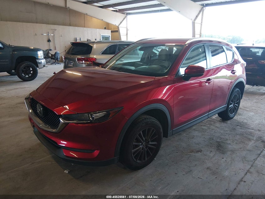 2021 Mazda Cx-5 VIN JM3KFACM5M1377894 IAAI salvage auction — RIGHT FRONT, Salvage Title, sold $3,250 on 2026-08-03 (photo 2)