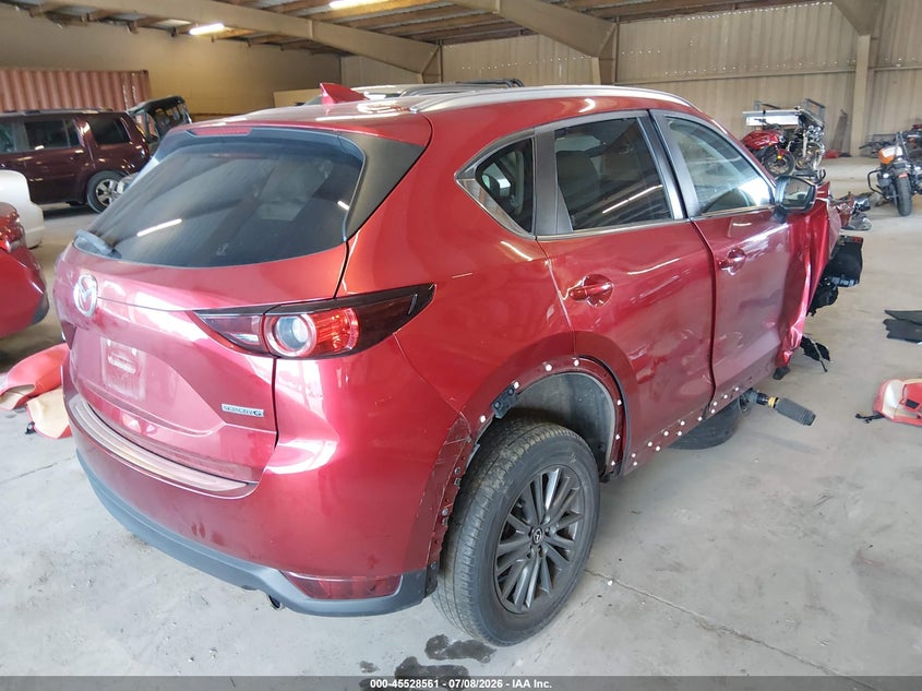 2021 Mazda Cx-5 VIN JM3KFACM5M1377894 IAAI salvage auction — RIGHT FRONT, Salvage Title, sold $3,250 on 2026-08-03 (photo 4)