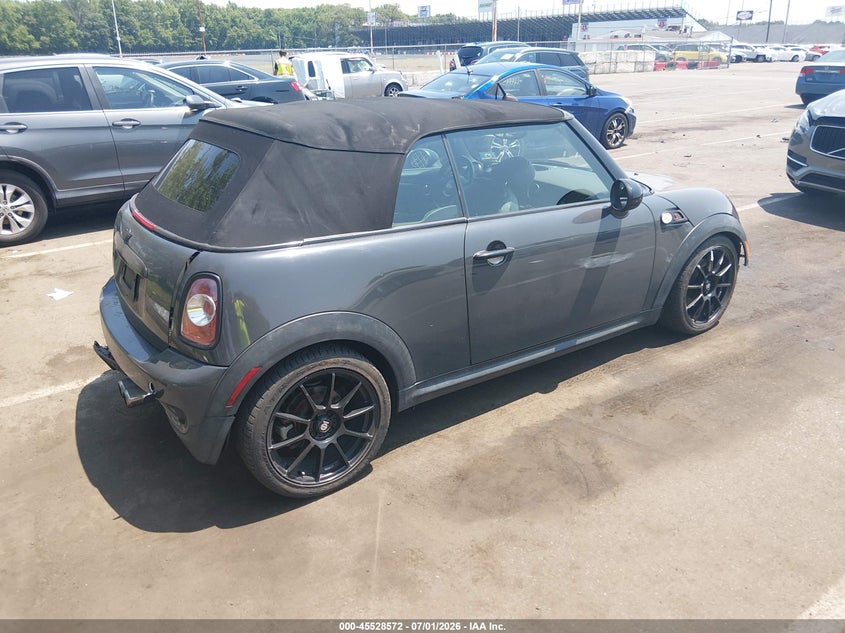 2011 Mini Cooper VIN WMWZP3C57BTX83120 IAAI salvage auction — REAR END, Salvage (New Jersey), sold $1,175 on 2026-08-04 (photo 4)