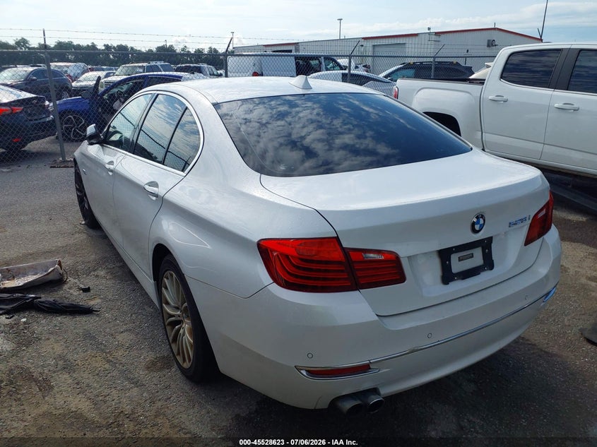 2016 BMW 5er VIN WBA5A5C5XGG348829 IAAI salvage auction — NORMAL WEAR, Clear (Louisiana), sold $225 on 2026-07-28 (photo 3)
