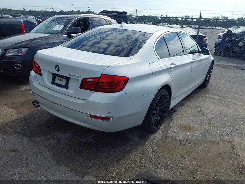 2016 BMW 5er VIN WBA5A5C5XGG348829 IAAI salvage auction — NORMAL WEAR, Clear (Louisiana), sold $225 on 2026-07-28 (photo 4)