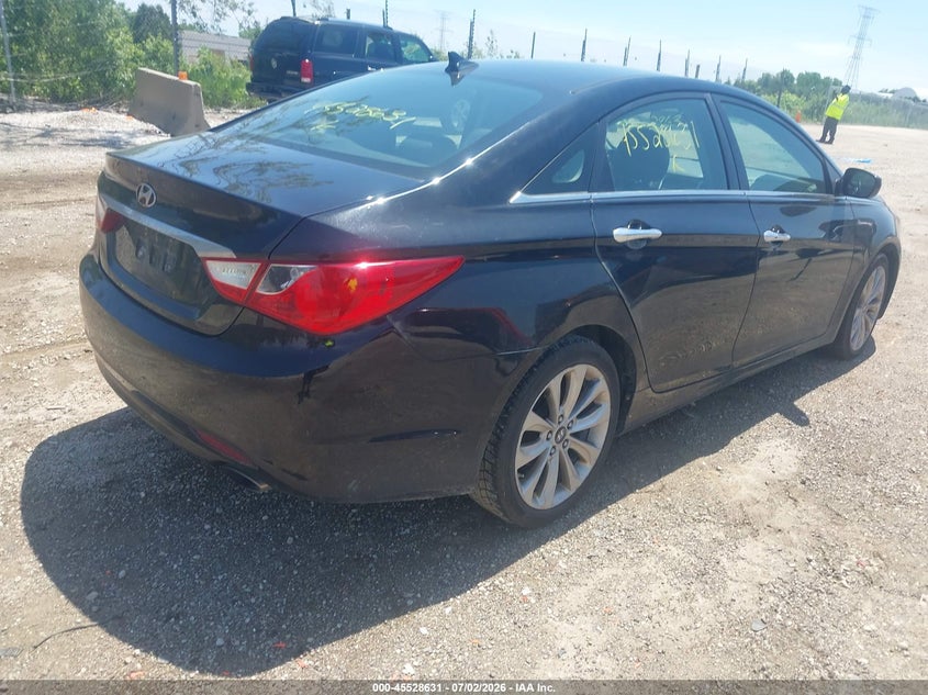2011 Hyundai Sonata VIN 5NPEC4AC9BH076187 IAAI salvage auction — NORMAL WEAR, Clear-Endorsement (Wisconsin), sold $325 on 2026-07-28 (photo 4)