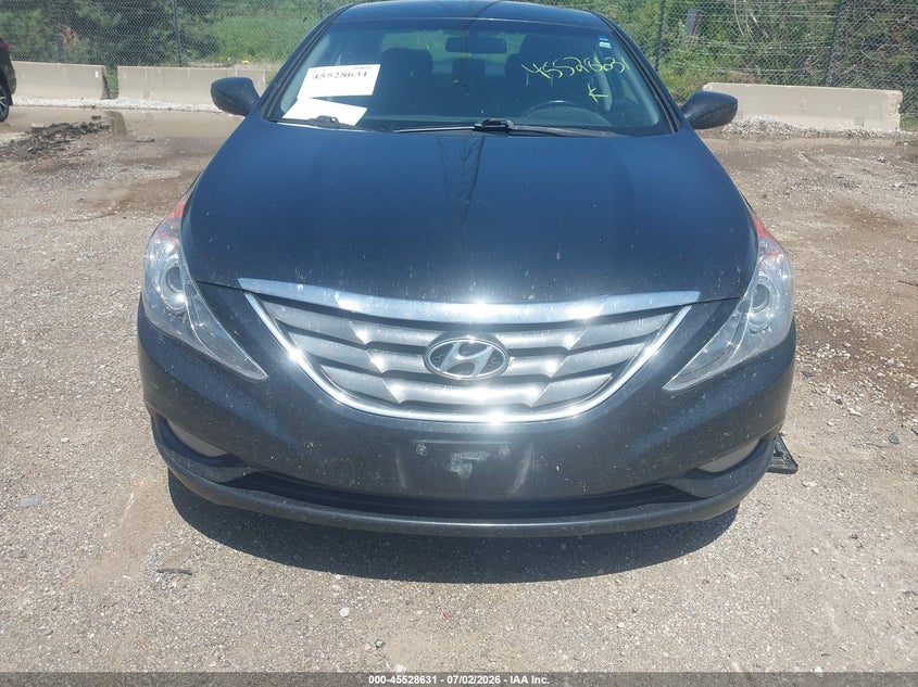 2011 Hyundai Sonata VIN 5NPEC4AC9BH076187 IAAI salvage auction — NORMAL WEAR, Clear-Endorsement (Wisconsin), sold $325 on 2026-07-28 (photo 6)