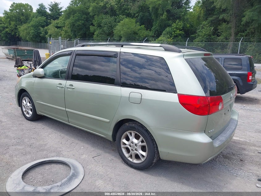2006 Toyota Sienna VIN 5TDZA22C06S490212 IAAI salvage auction — NORMAL WEAR, Clear (Virginia), sold $2,500 on 2026-07-14 (photo 3)