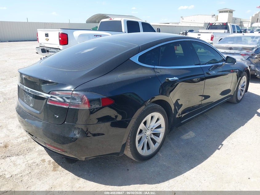 2017 Tesla Model s VIN 5YJSA1E11HF214876 IAAI salvage auction — LEFT FRONT, Original (Texas), sold $8,900 on 2026-07-13 (photo 4)